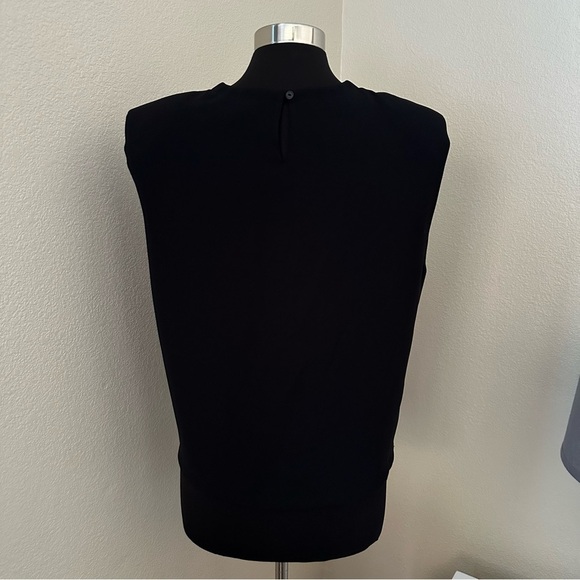 ALLSAINTS Women's Padded Shoulders Relaxed Crewneck Black Sleeveless Blouse Sz 4 - Picture 9 of 15